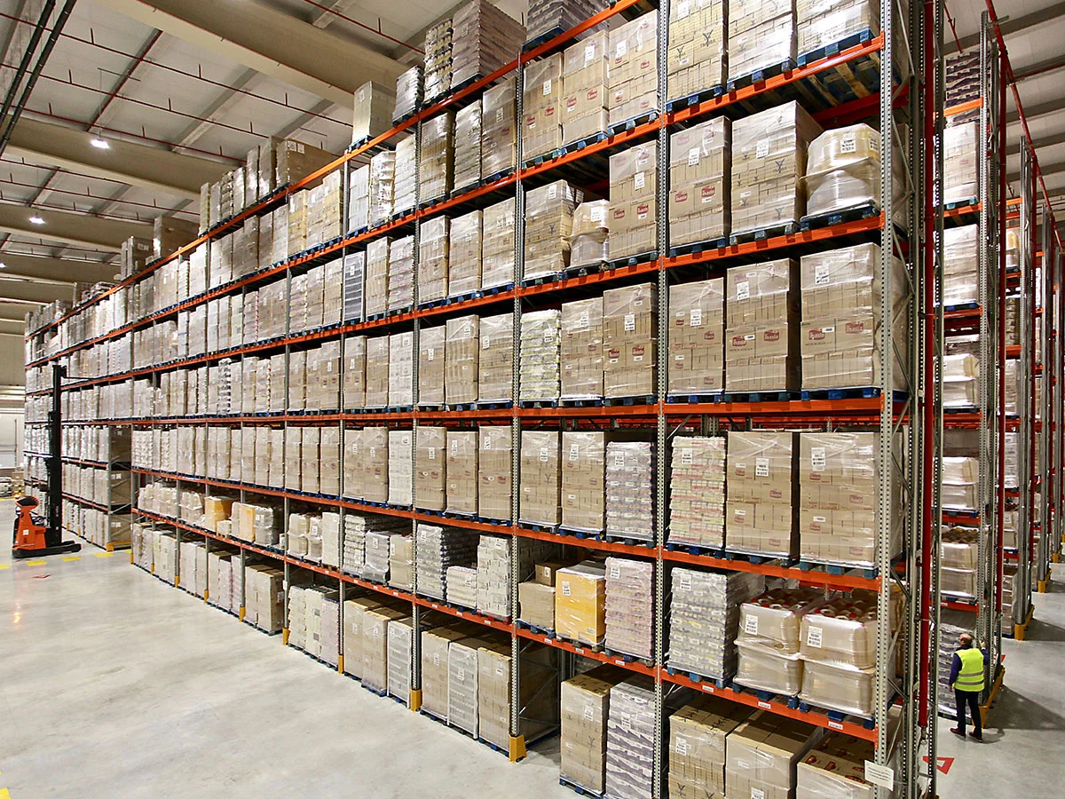 Estanterías convencionales para palets de AR Racking